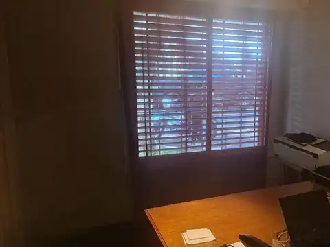 Depto Tipo Casa 4 ambientes con 2 baños