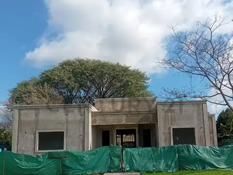 Casa en Venta en Belen De Escobar, USD 325.000