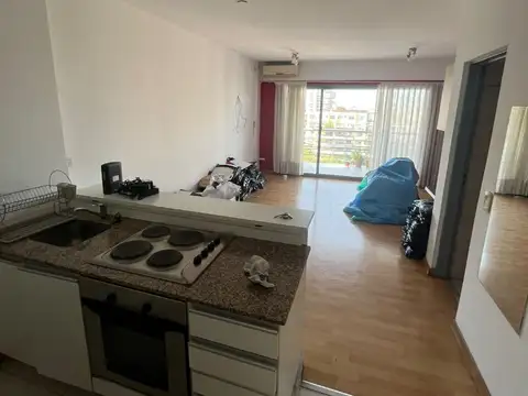 2 AMBIENTES CON COCHERA, SUM Y PILETA