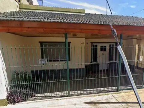 CASA 3 AMBIENTES - VENTA - APTA CRÉDITO - EZEIZA