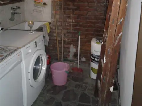 Depto Tipo Casa 3 ambientes con 2 baños
