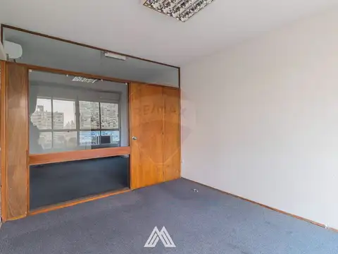 Oficina Monoambiente con 3 baños