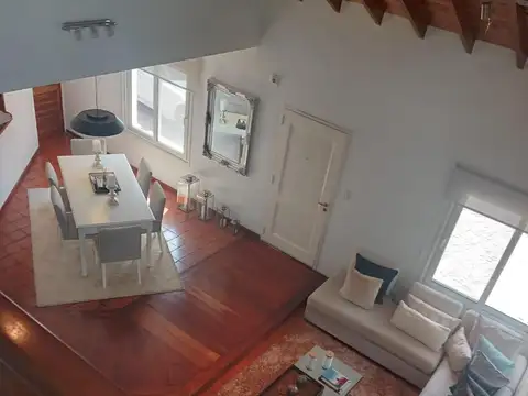 Casa en Venta en Campana, USD 320.000