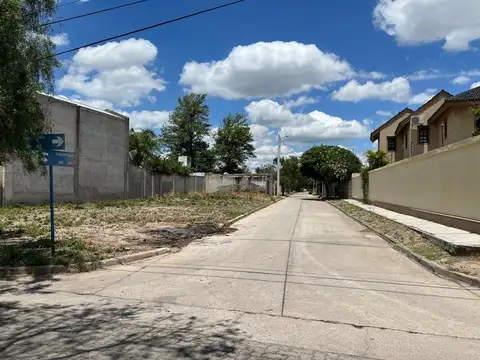 VENTA DE LOTE ESQUINA EN B° CABILDO