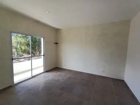 Depto Tipo Casa 3 ambientes con 1 baño