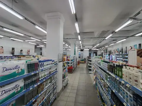 Local en Venta 80 años