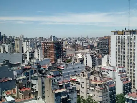 Av Corrientes 3100 , Piso 18