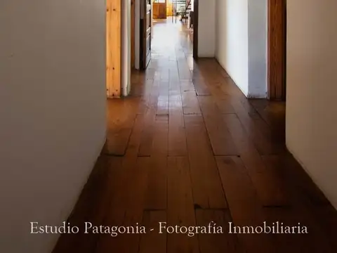 Casa 6 ambientes con 4 baños