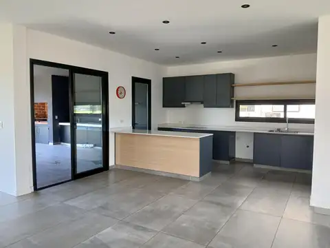 Casa en Alquiler 3 años