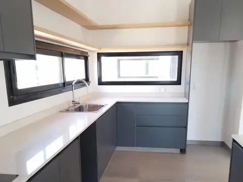 Casa en Alquiler al Norte