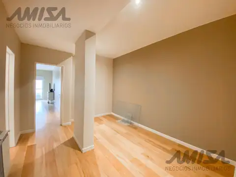 Departamento 4 ambientes con 2 baños