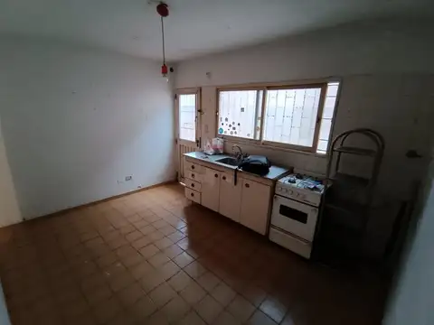 Depto Tipo Casa en Venta 45 años