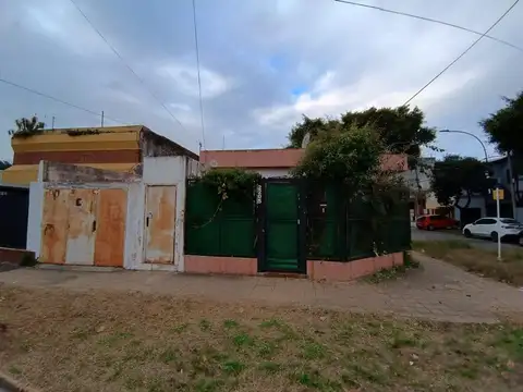 MUNRO PH VENTA C/COCHERA LISTO PARA RENOVAR