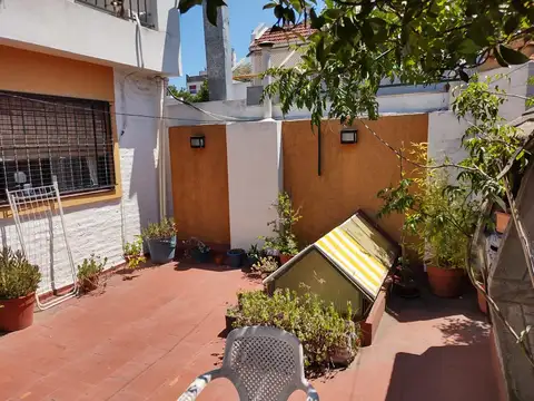 Depto Tipo Casa en Venta en Caballito, USD 200.000