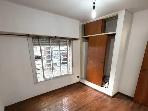 Depto Tipo Casa en Alquiler de 2 ambientes