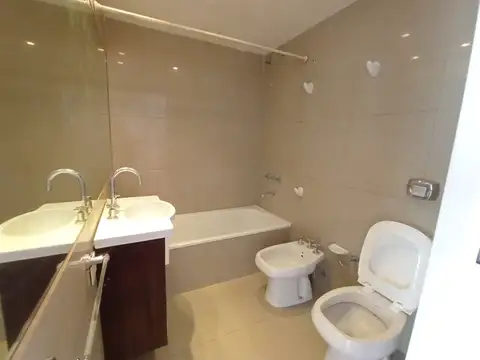 Departamento en Alquiler en Recoleta, $ 650.000