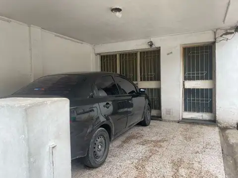 VENDO CASA 3 DORMITORIOS OPORTUNIDAD