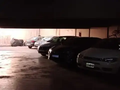 Cochera en Venta Fija