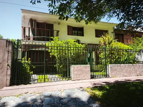Casa en venta en Alberdi