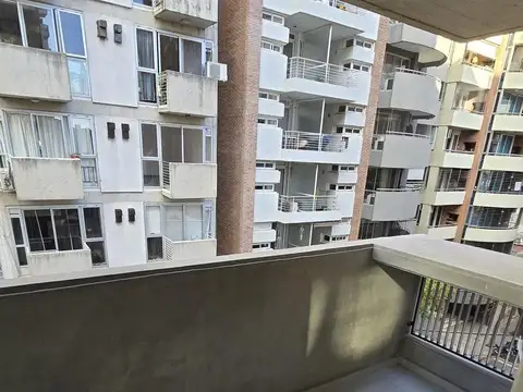 Moreno 12. 3º Piso. Semipiso Loft 1 Dormitorio