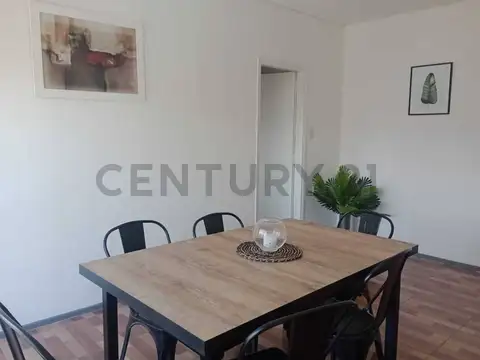 Buenos Aires y Salta 300, Piso 7