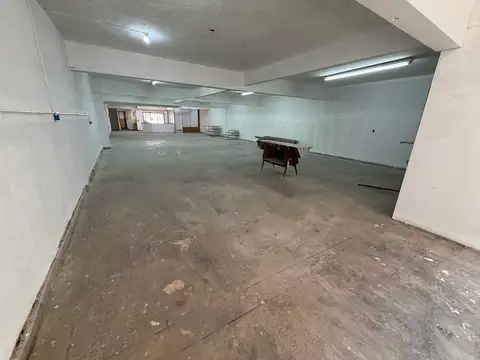 Local en Alquiler en Once, $ 4.260.000