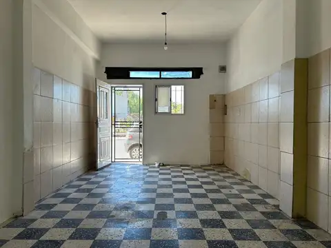 Local en Venta en Villa Sarmiento, USD 27.500