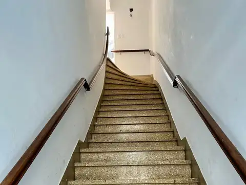 Depto Tipo Casa en Alquiler de 2 ambientes