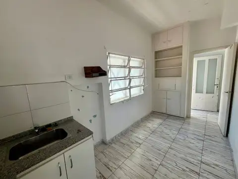Depto Tipo Casa en Alquiler 60 años