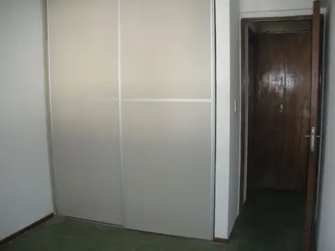 Corrientes al 1700, Piso 04