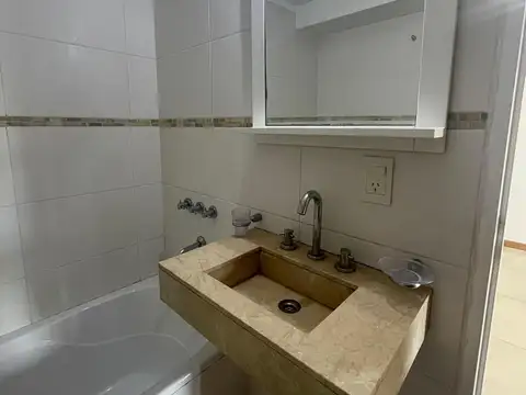 Departamento en Alquiler de Monoambiente