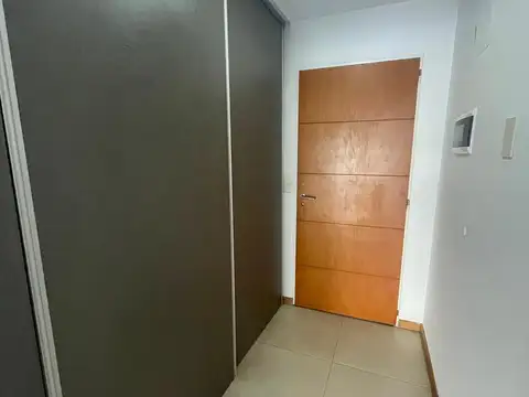 Departamento monoambiente en alquiler en Ituzaingó Norte