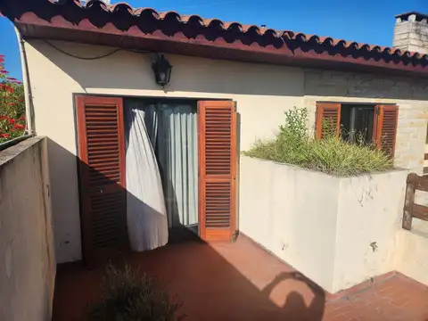 Depto Tipo Casa en Venta de 3 dormitorios