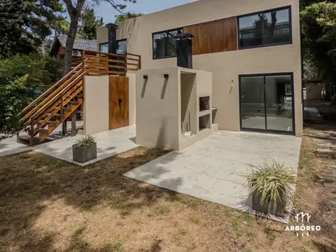 Depto Tipo Casa en Venta de 3 ambientes