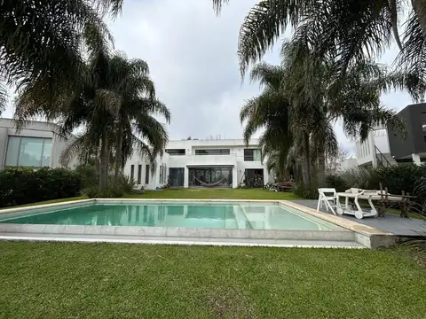 Acceso Oeste y Ruta 24 200