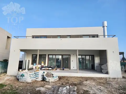 Casa en Venta de 5 dormitorios