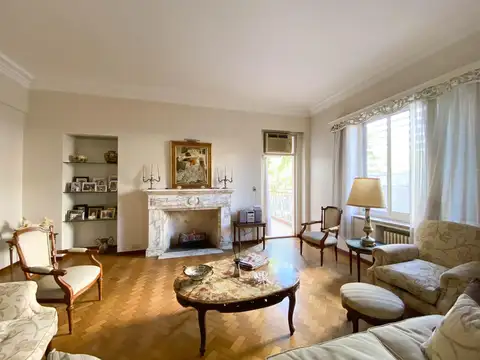 Departamento en Venta de 7 ambientes