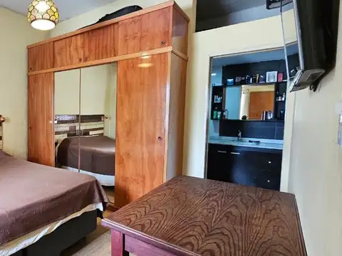 VENTA CASA 4 AMBIENTES PARQUE COCHERA ALDO BONZI