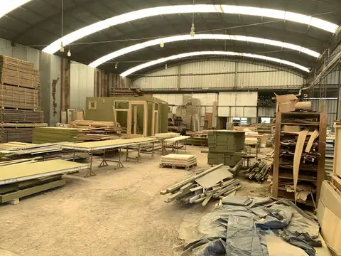 Galpon en Venta en Garin, USD 1.310.000