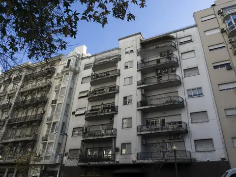 Depto. de 2 ambientes.