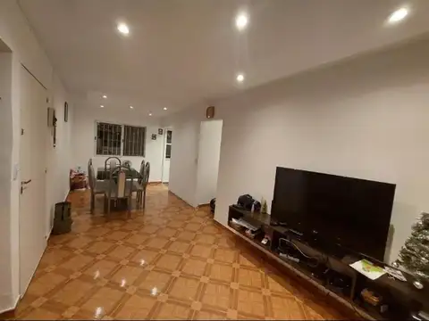 Departamento 4 ambientes con 1 baño