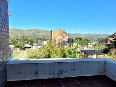 Los Veleros 3300, Piso 0