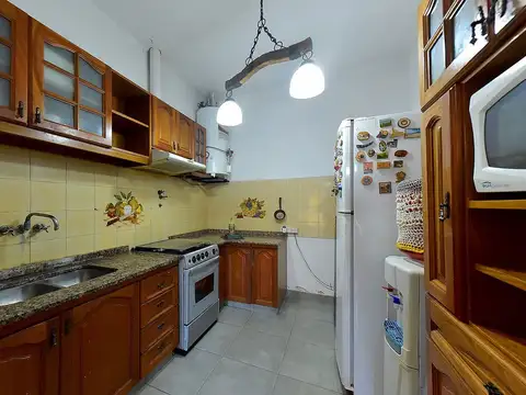 Casa 4 ambientes con 1 baño