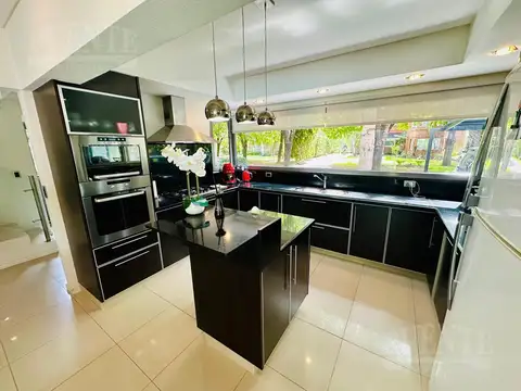 Casa en Venta en Canning, USD 330.000