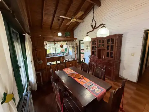 Venta Casa En las lajas PILETA CLIMATIZADA PROPIA