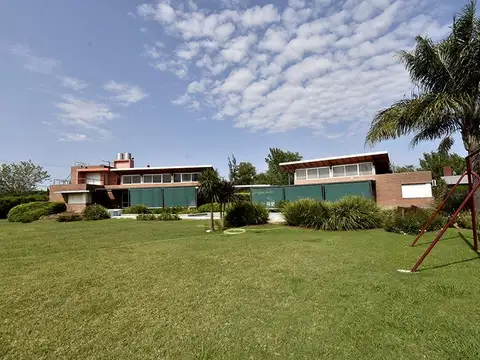 Santa Coloma 8900, Rosario, Santa Fe