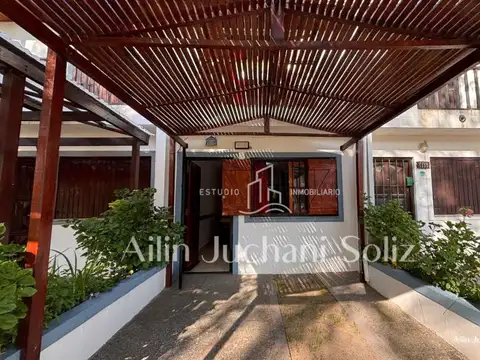 Casa 3 ambientes con 1 baño