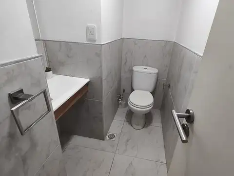 Departamento 4 ambientes con 2 baños