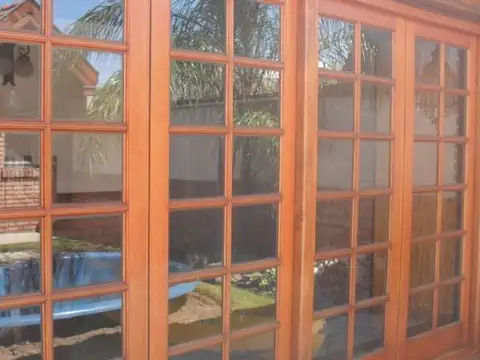 Casa 4 ambientes con 3 baños