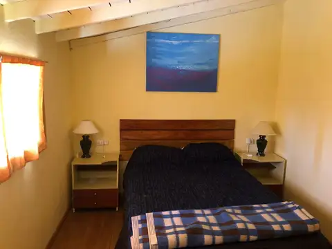 Oportunidad casa sobre calle Antibes